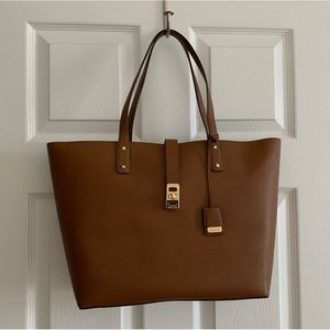 Michael Kors Large Leather Carryall Karson Tote in Luggage